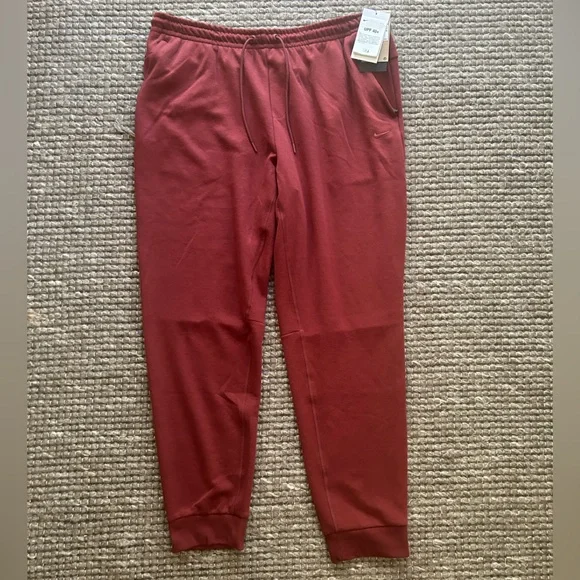 NEW! Nike Training Primary Fleece Dri-FIT UV Performance Joggers - Picture 4 of 17